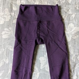 Alphalete revival leggings